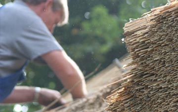 professional Duffs Hill thatchers